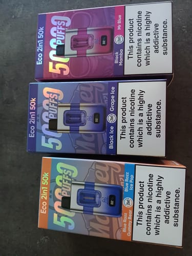 Customer photo review of Fumot - ECO 2in1 50K - Puff Jetable / Vape Disposable 2% Nicotine - Double saveur