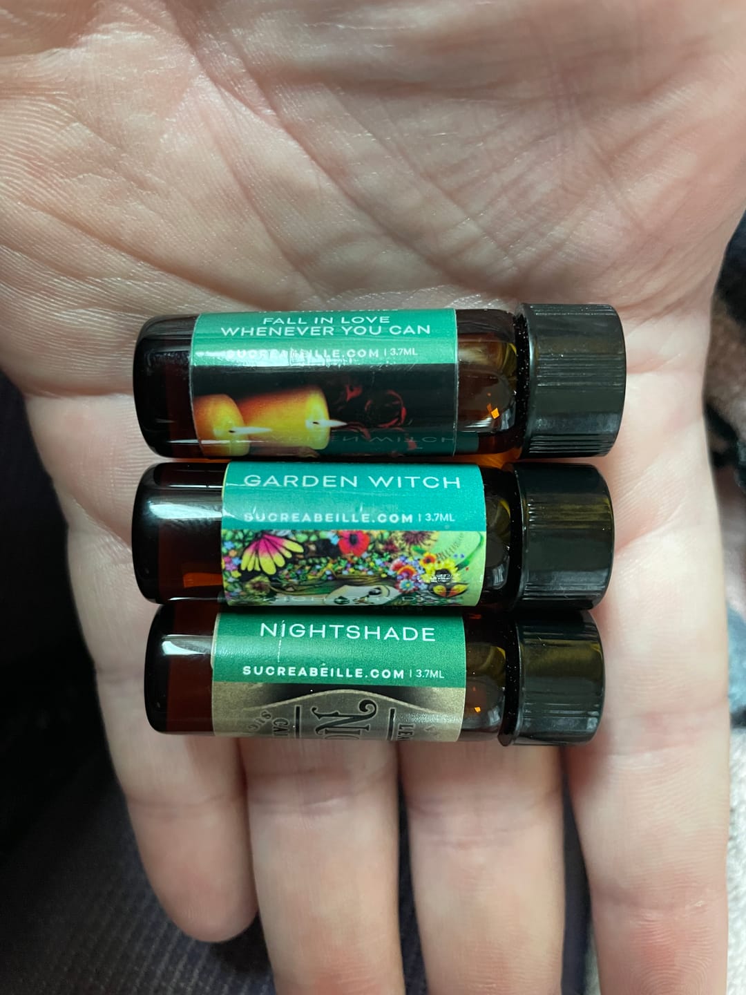 Customer photo review of Nightshade