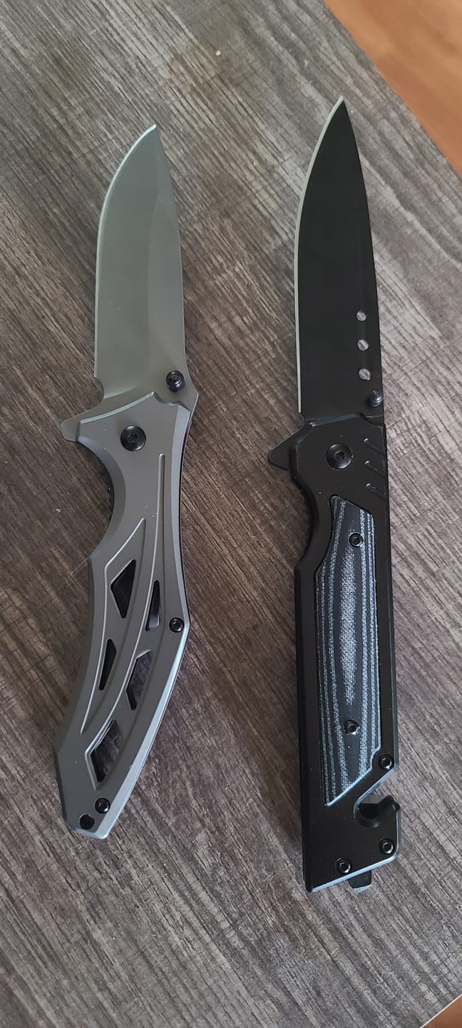 Customer photo review of SWITCHBLADE MYSTERY BOX™