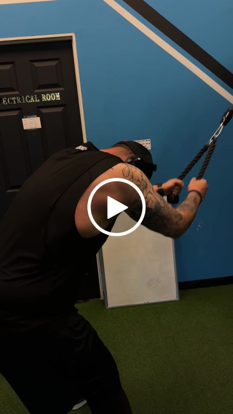 Customer video review of Core Perform Cut Off