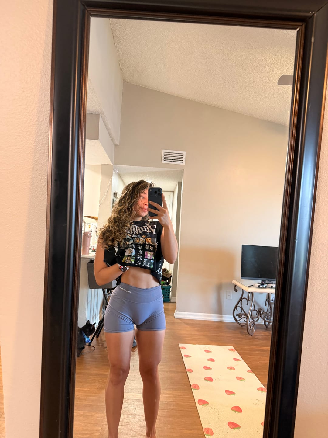 Customer photo review of W165 Lift Seamless Shorts