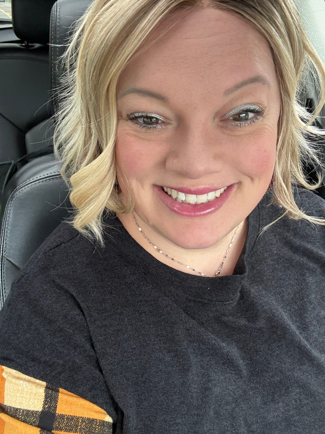 Customer photo review of CARE FREE - Sunlit Beige Blonde