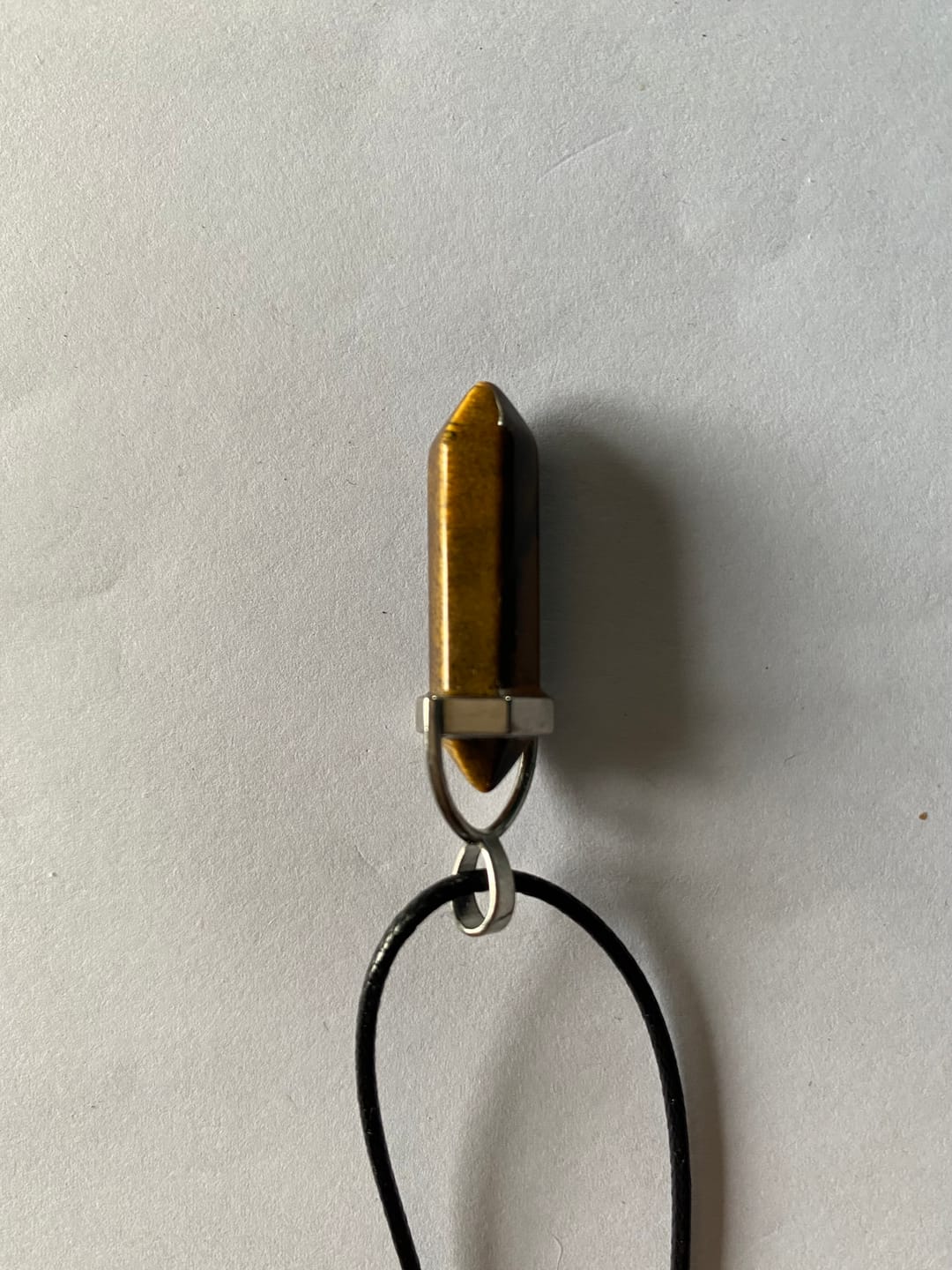 Customer photo review of Pendentif Pointe Hexa Oeil de Tigre "Confiance en Soi"