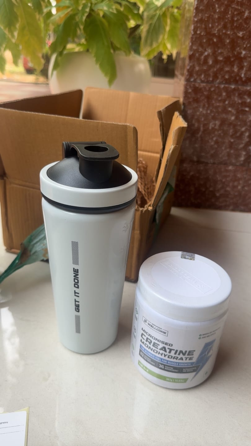 Customer photo review of Wellcore - Micronised Creatine Monohydrate (83 Servings, Kiwi Kick) + Premium Steel Shaker