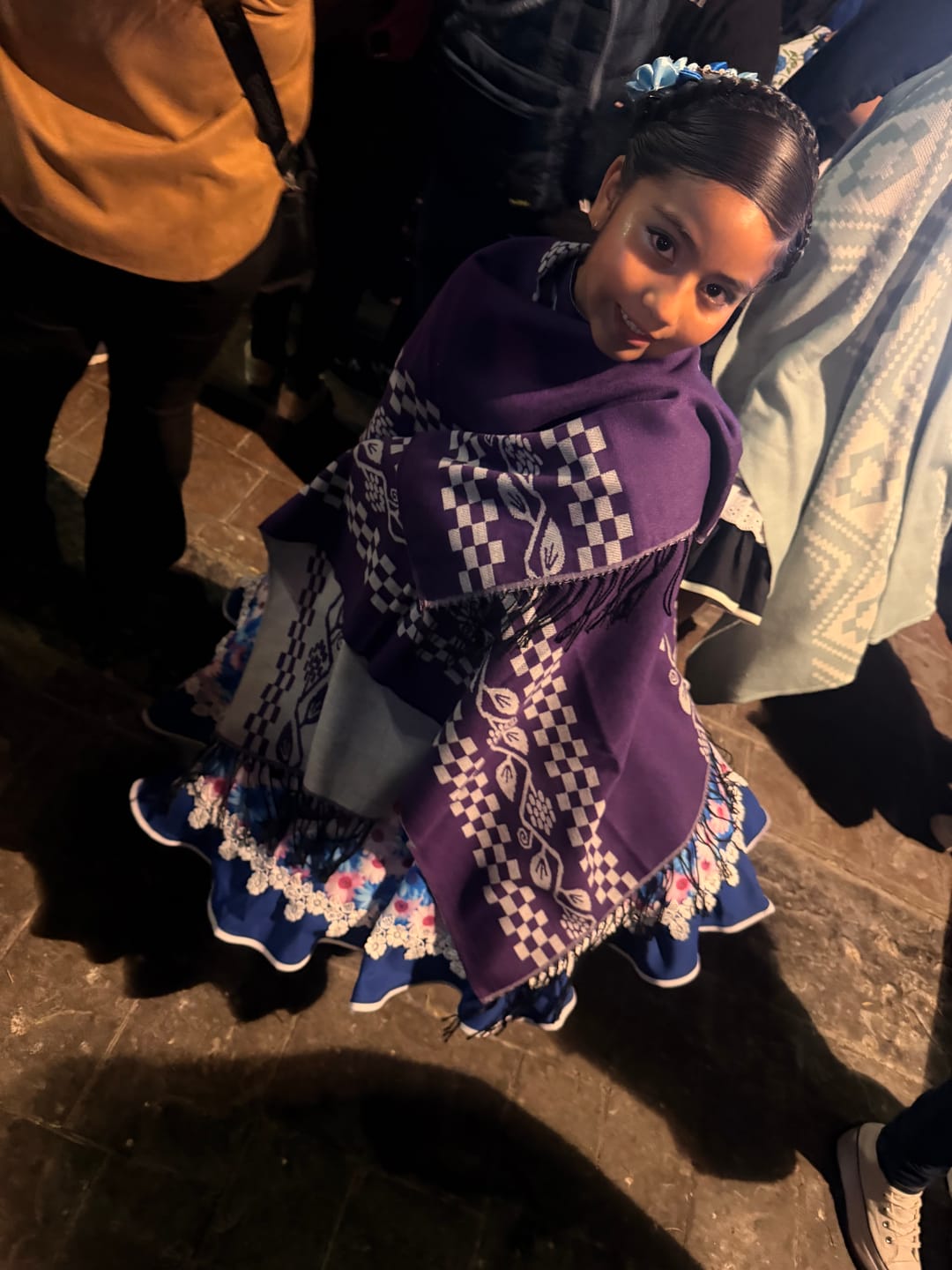 Customer photo review of Ruana  INFANTIL folklorica Mordada
