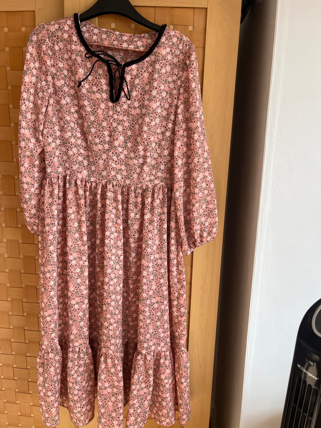 Customer photo review of Khaki and White on Peach Crepe Fabric