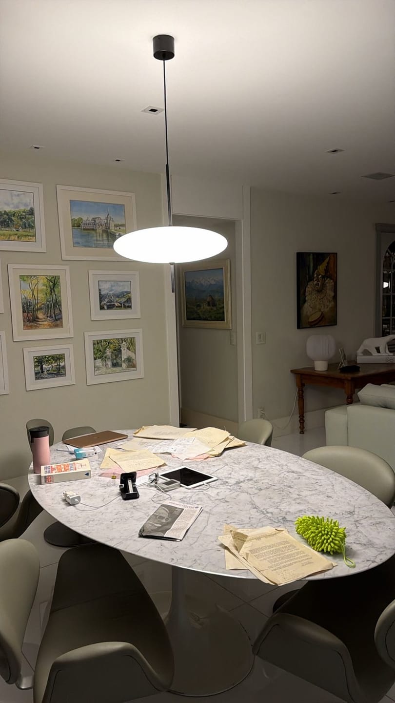Customer photo review of Luminária pendente acrílico em led
