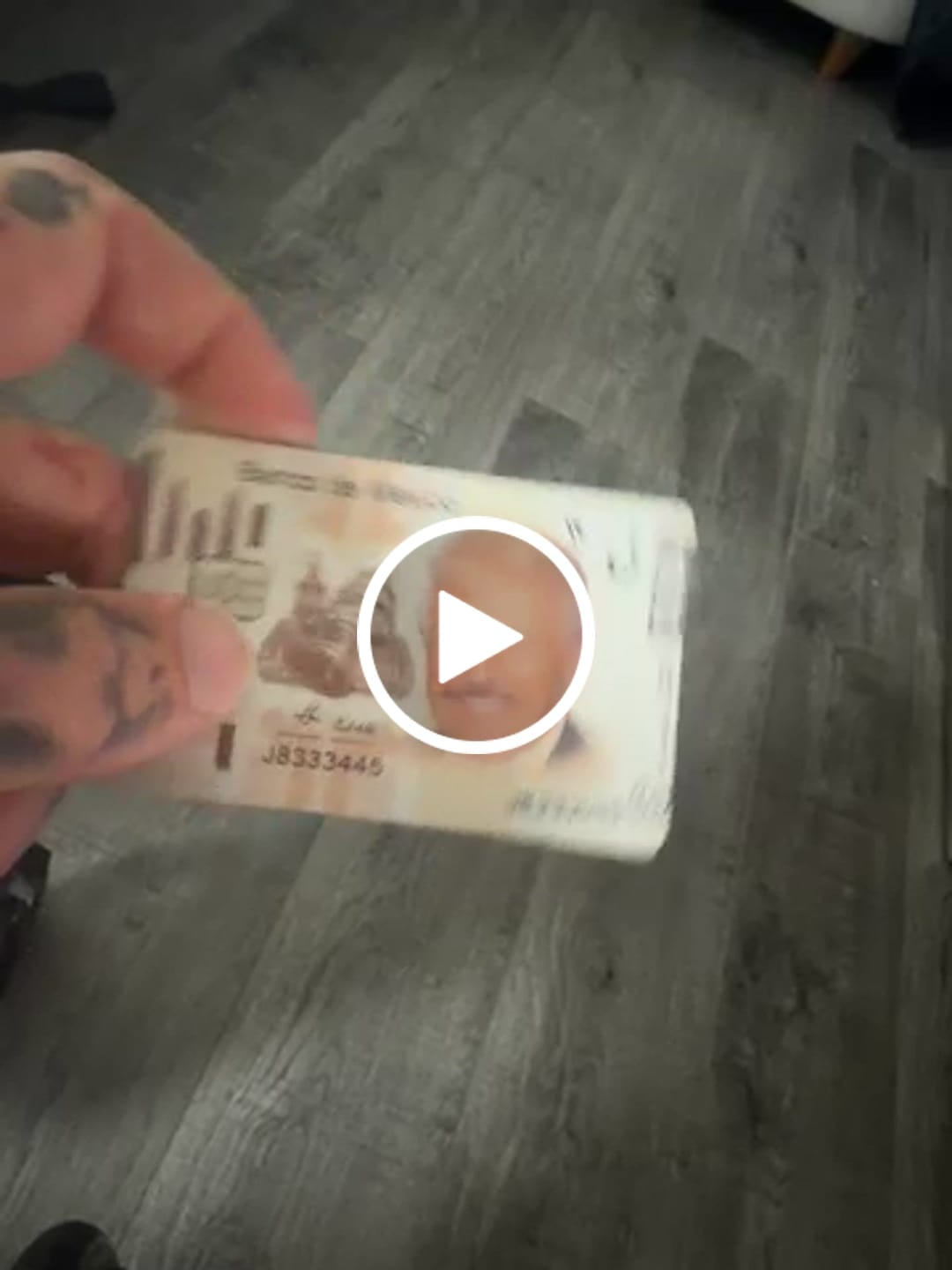 Customer video review of Trump Banco de Mexico Credit Card Skin Decal