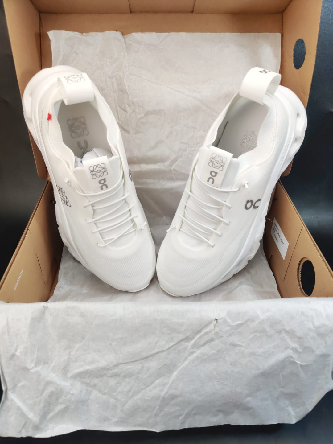 Customer photo review of Loewe X OnCloud All White