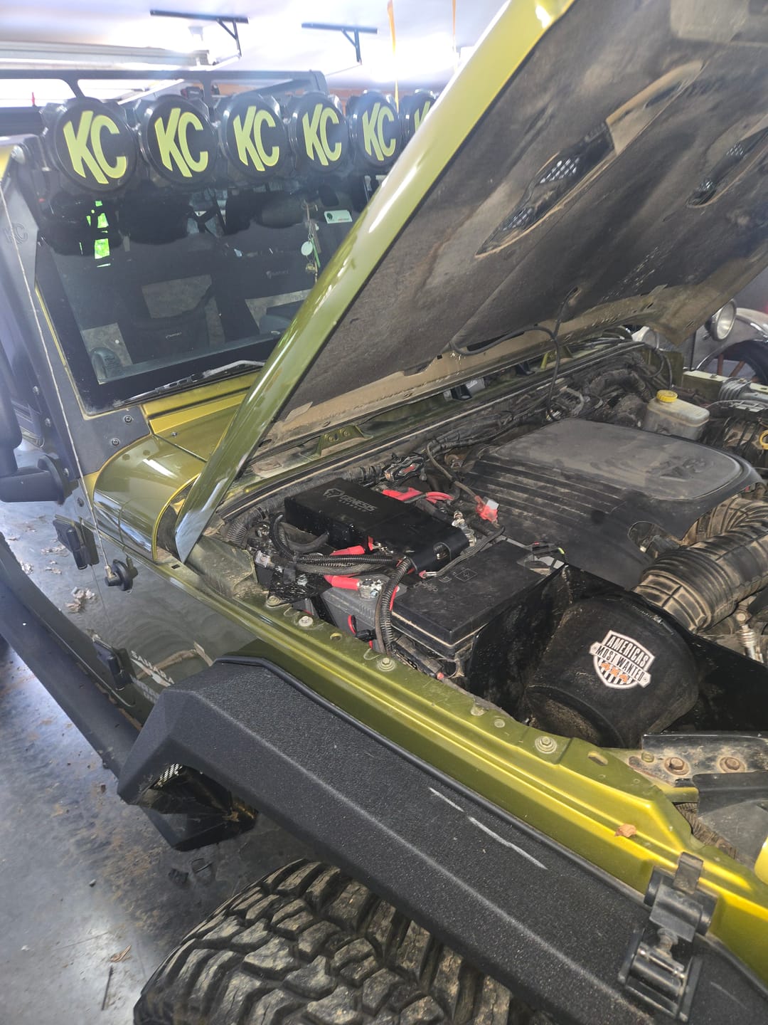 Customer photo review of 2007-2018 Jeep Wrangler JK Gen 3 Dual Battery System