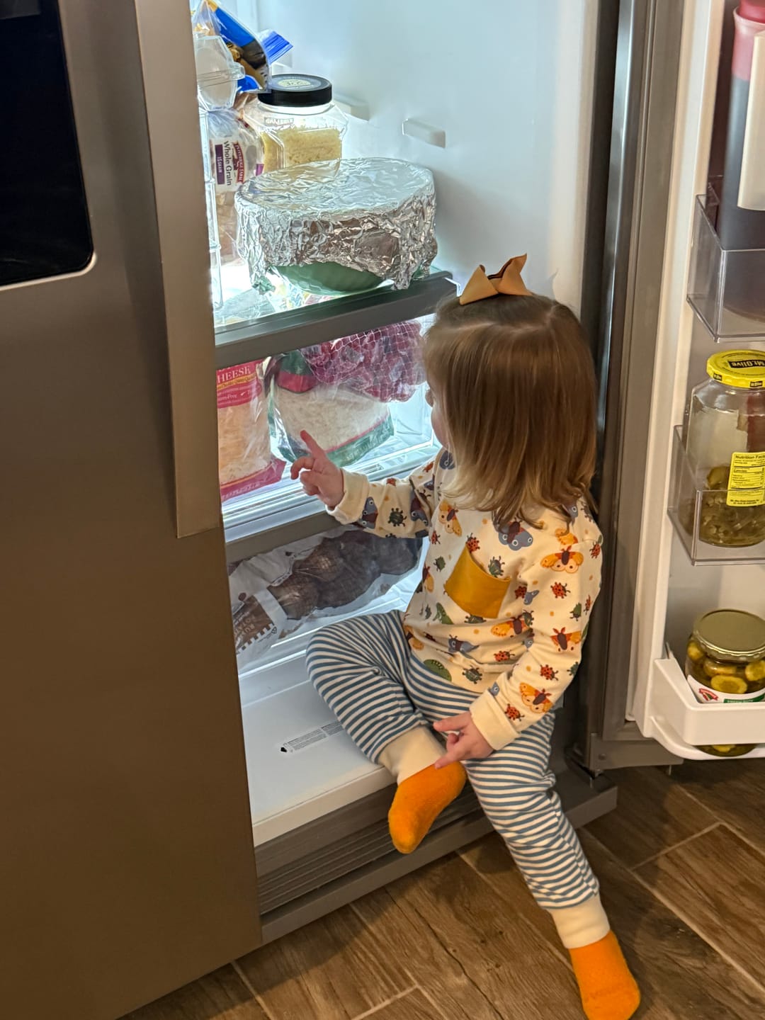 Customer photo review of Cream Extraordinary Organic T Shirt & Jogger Playset