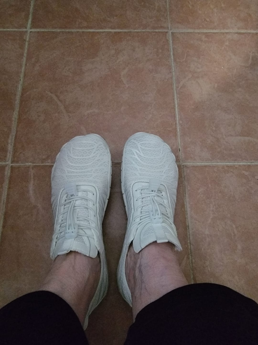 Customer photo review of Lorax Pro - Healthy & non-slip barefoot shoes (Unisex) (BOGO)
