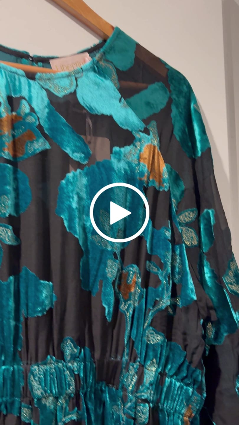 Customer video review of Devotion dress | Teal Orchid velvet