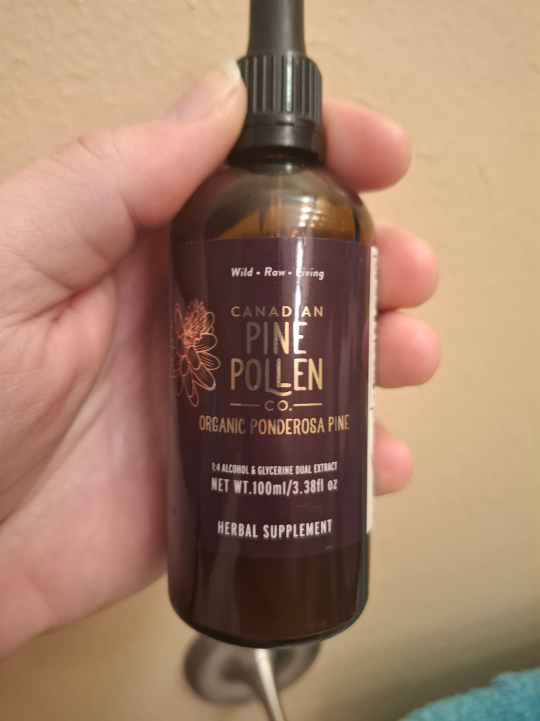 Customer photo review of Wild Ponderosa Pine Pollen Tincture 1:6 - Certified Organic (100mL-3.4 fl oz)