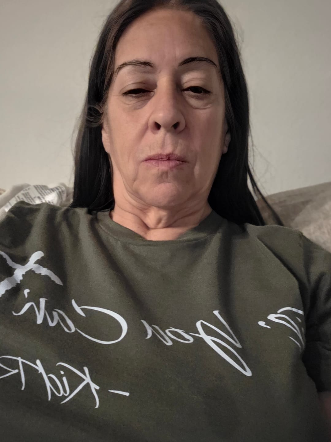 Customer photo review of Kid Rock Til You Can't Faith Cross Country Music Shirt – Christian Patriotic Graphic Tee