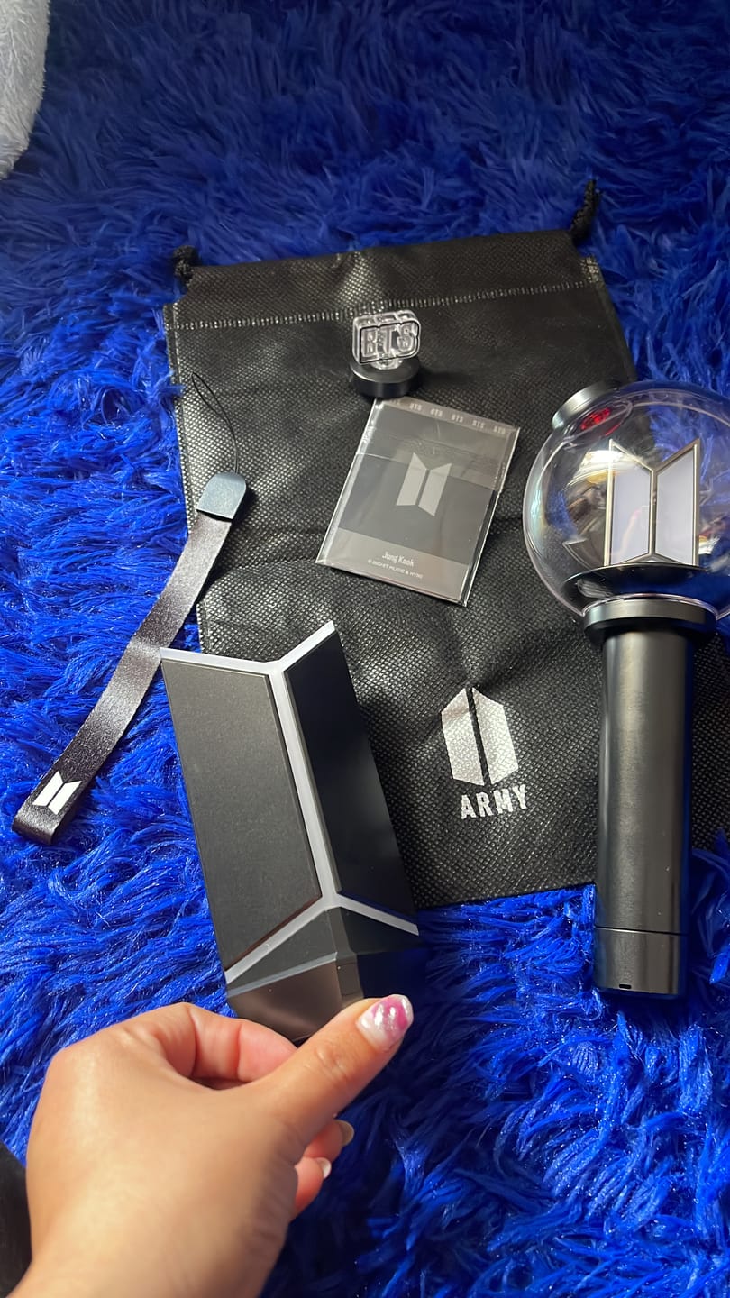 Customer photo review of [3RD PRE-ORDER] BTS - OFFICIAL LIGHT STICK VER.4 PARTS BTS VER
