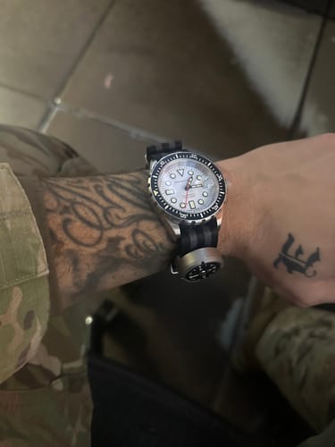 Customer photo review of HD Bond Premium Nylon Watch Strap