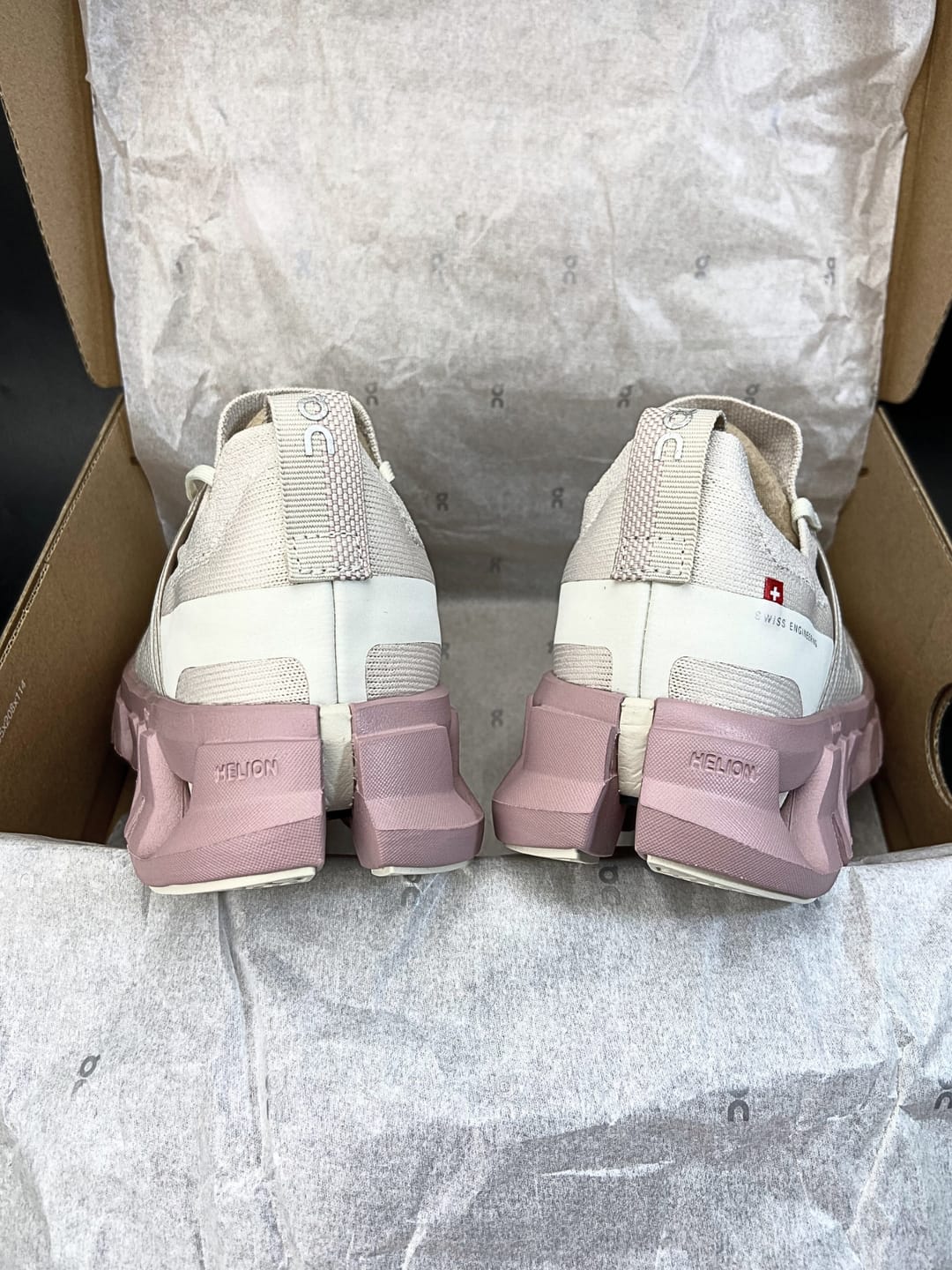 Customer photo review of Cloudswift 4 Pearl Mauve