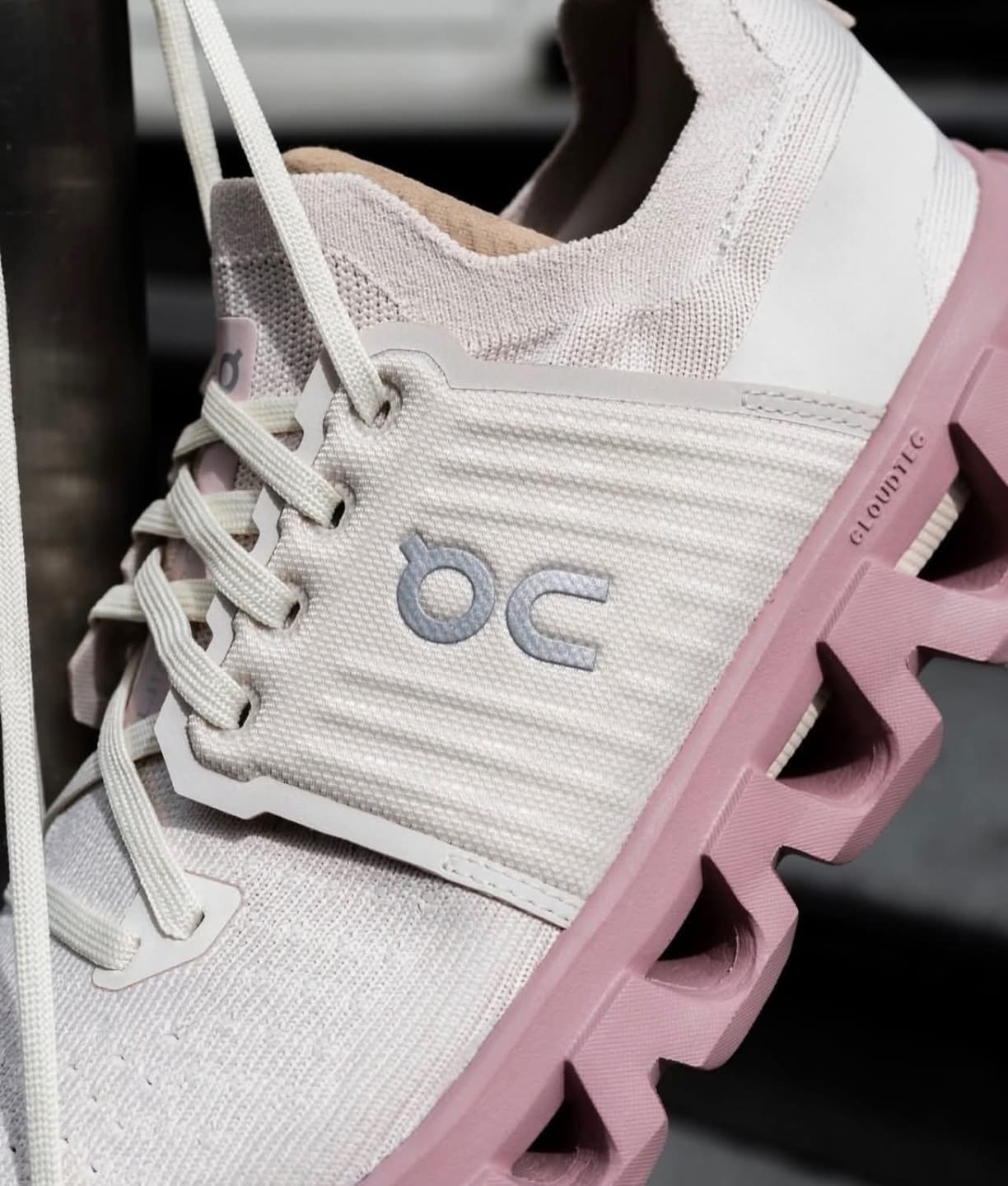 Customer photo review of Cloudswift 4 Pearl Mauve