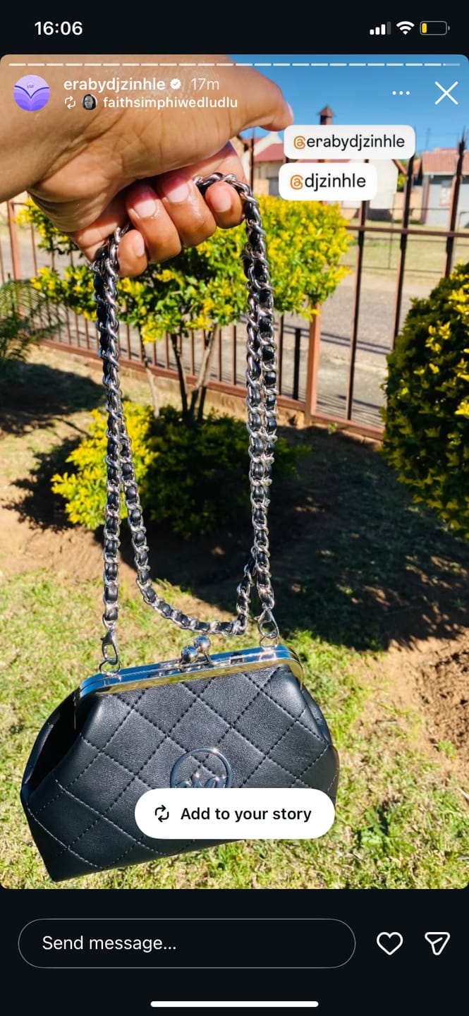 Customer photo review of ERA Mini Kisslock Chain Bag – Black