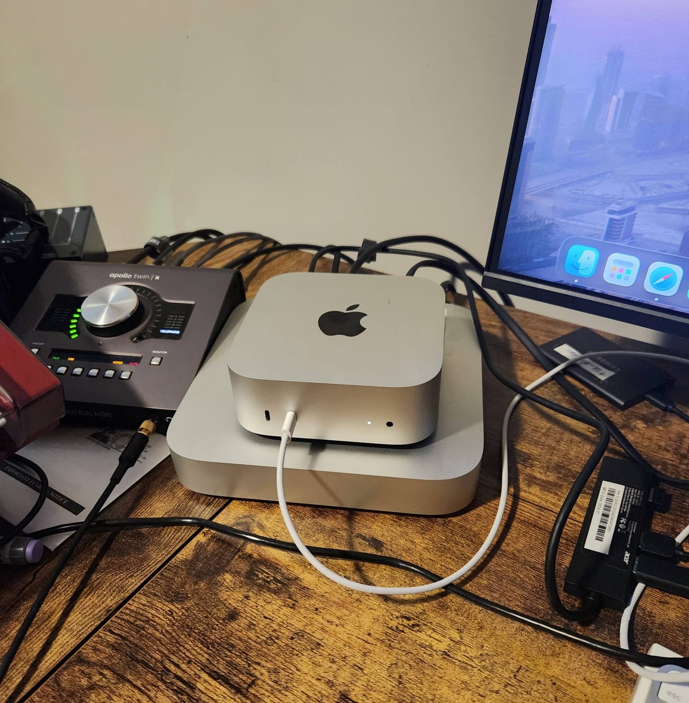 Customer photo review of Mac mini (2024) – Apple M4 10-Core CPU • 10-Core GPU – Gigabit Ethernet