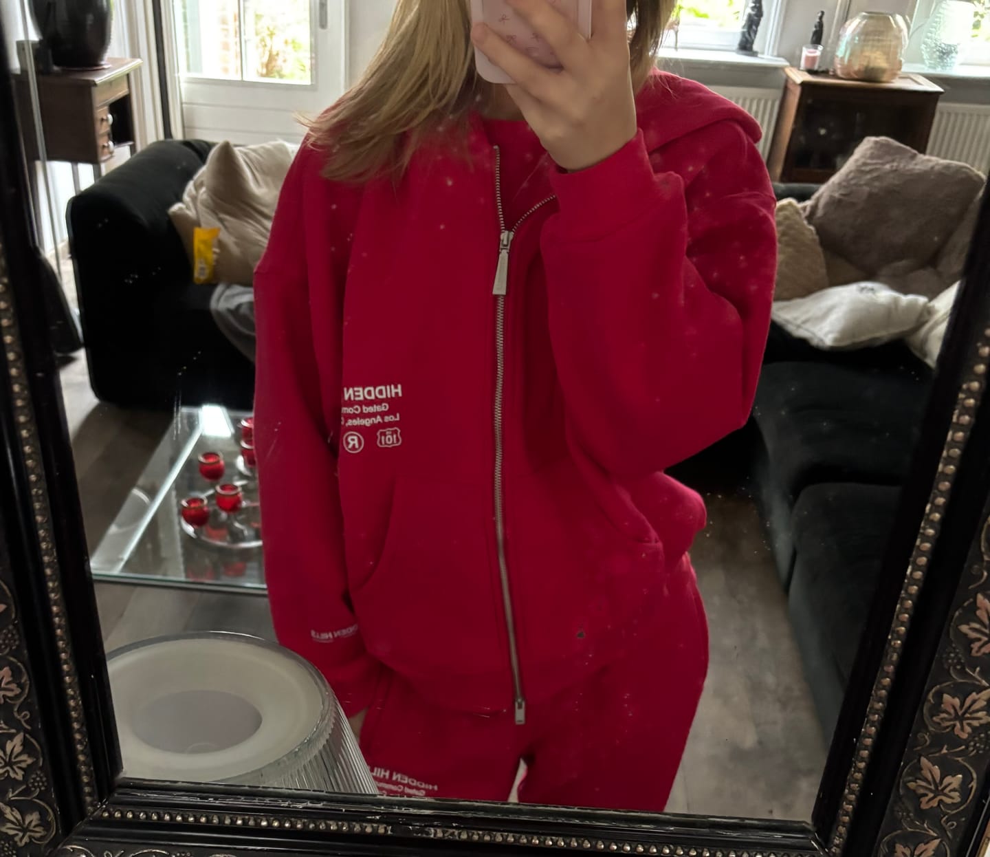 Customer photo review of LABEL ZIP HOODIE RASPBERRY RED