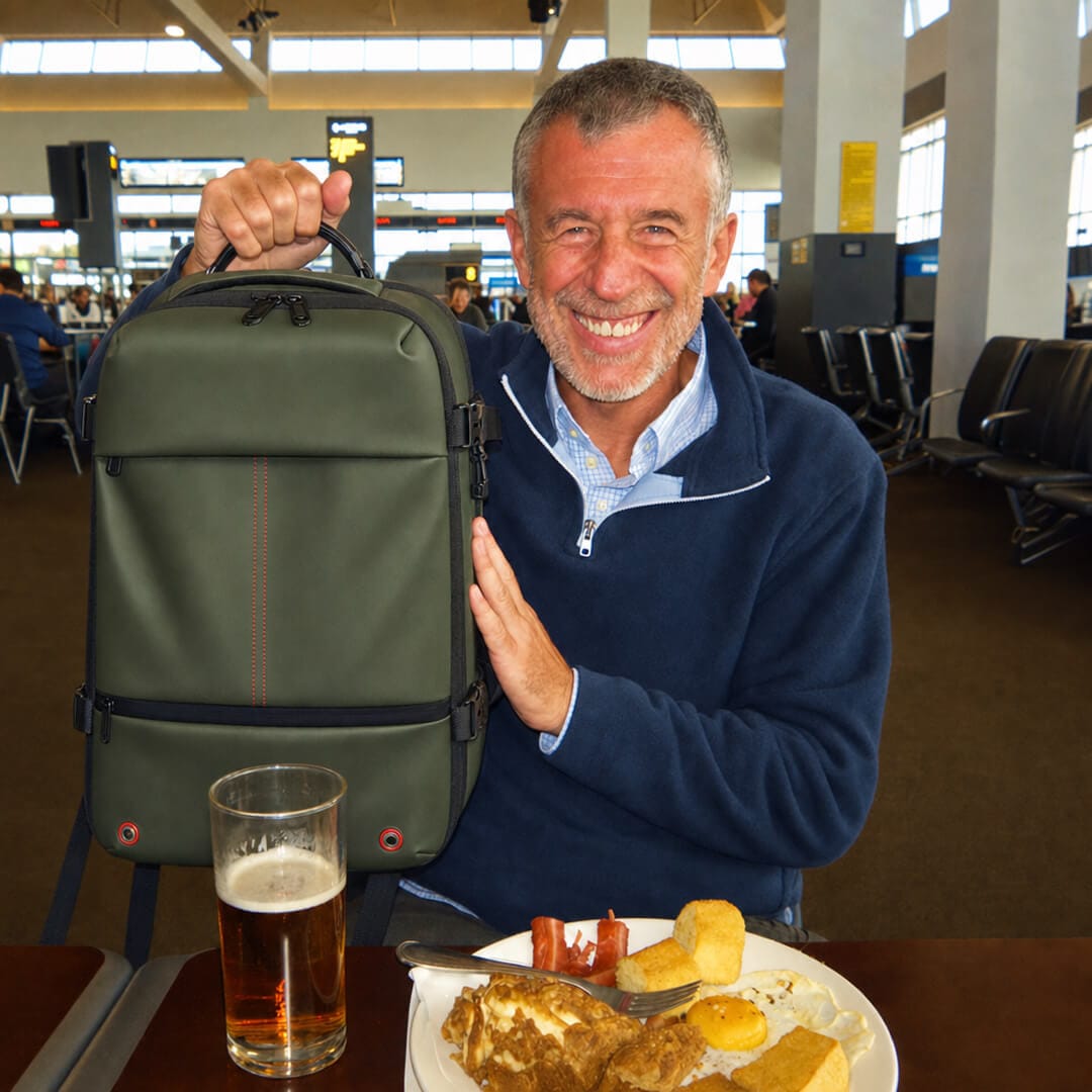 Customer photo review of VAULTBAG® Original Under Seat 40L (Ryanair)