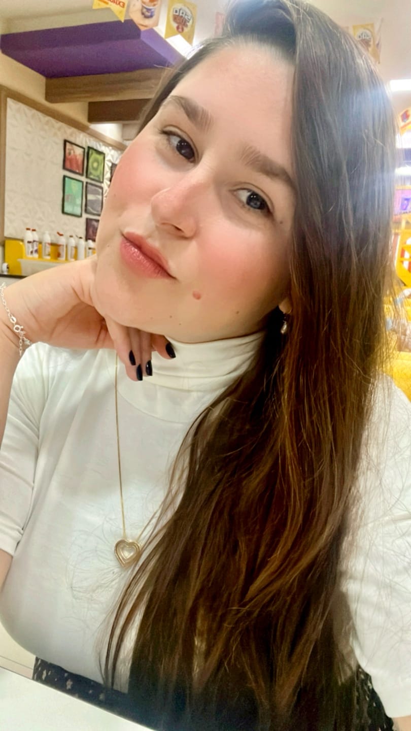 Customer photo review of Blush Stick Red Mocha Vizzela + La's