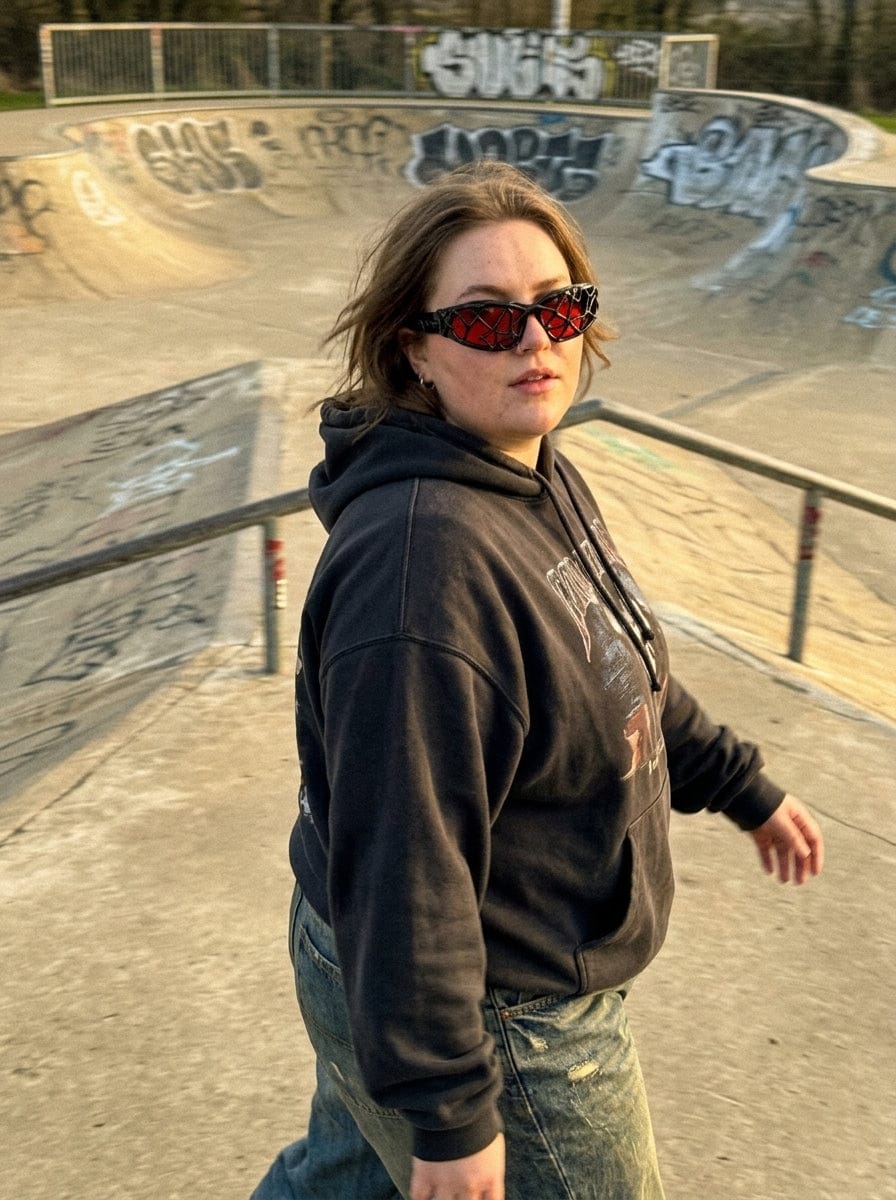 Customer photo review of Futuristic Wavy Frame Sunglasses