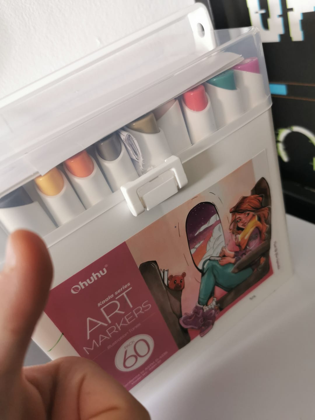 Customer photo review of Ohuhu Kaala Dual Tips Alcohol Art Markers- 60 Colors Illustrations
