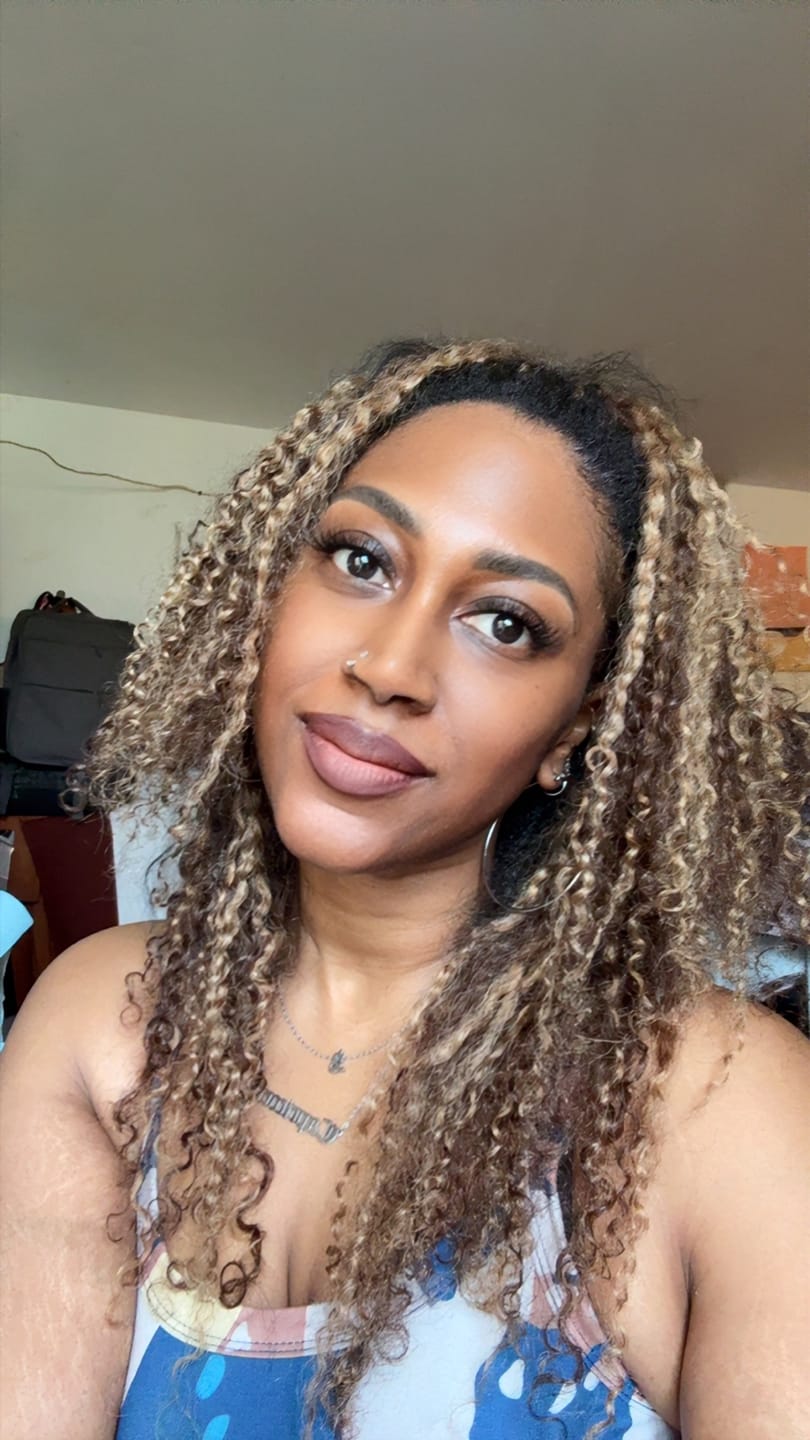 Customer photo review of #4/27 Mix Color Blend Water Deep Wave Human Crochet Hair