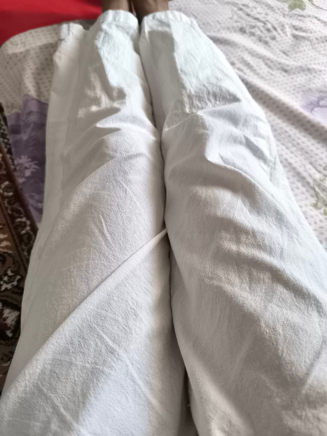Customer photo review of Women White Cotton Straight Pant