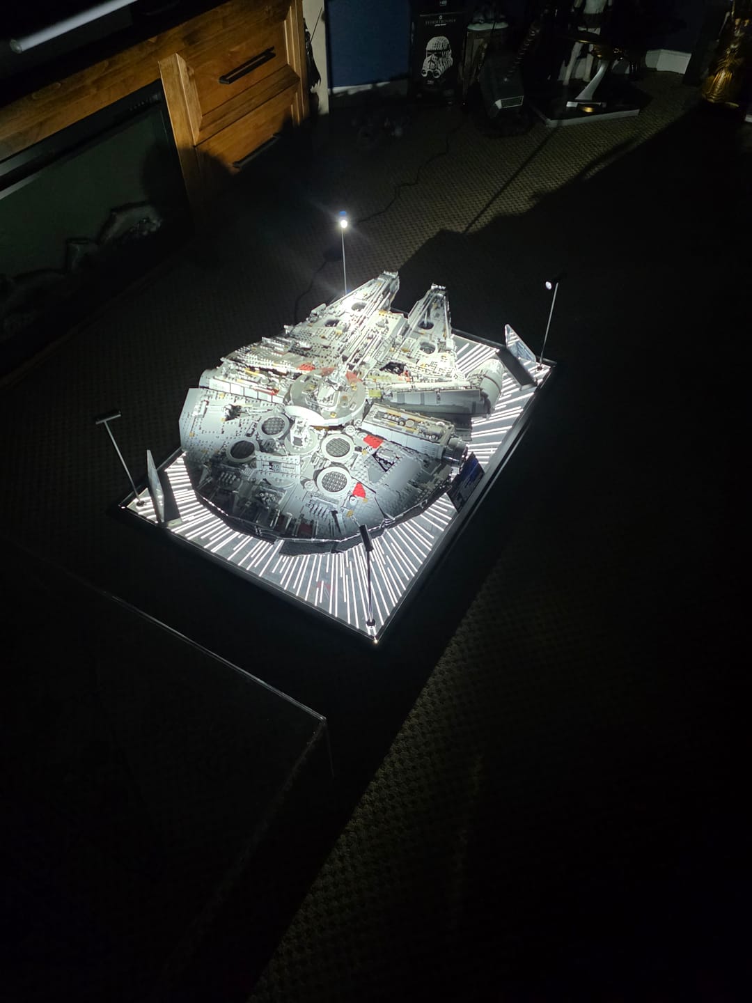 Customer photo review of LED Display Case For LEGO Star Wars 75192 Millennium Falcon