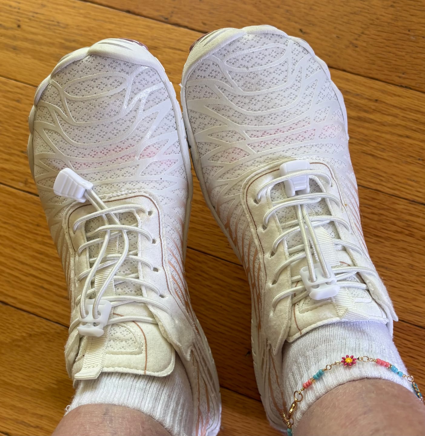 Customer photo review of Lorax Pro - Healthy & non-slip barefoot shoes (Unisex) (BOGO)