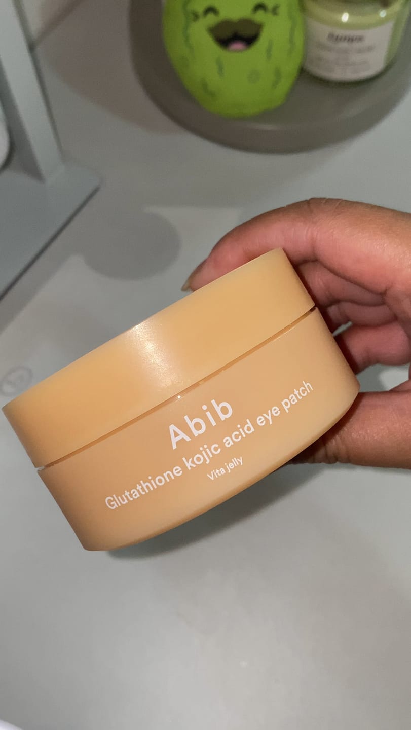 Customer photo review of Glutathione kojic acid eye patch Vita jelly