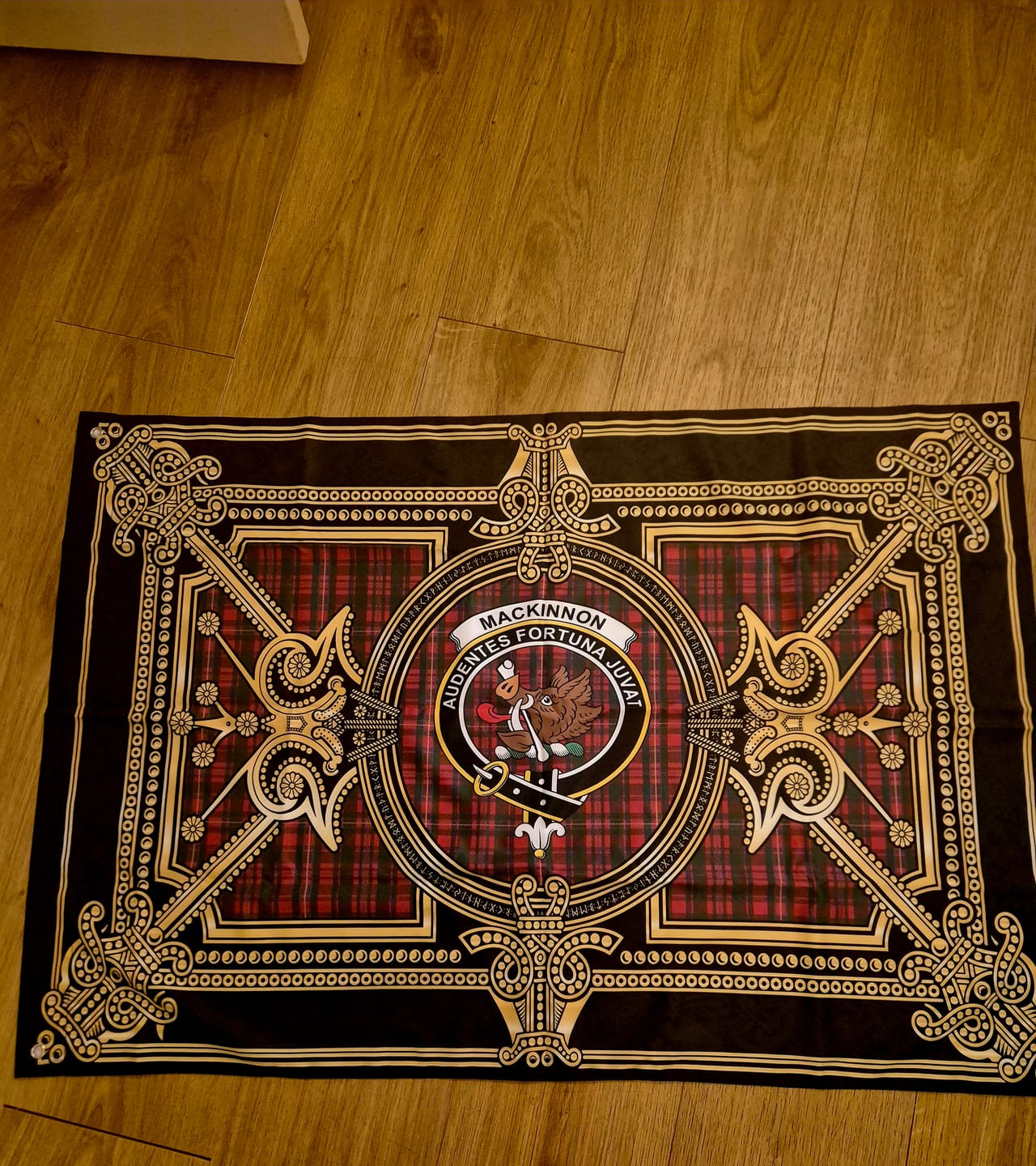 Customer photo review of MacKinnon (McKinnon) Scottish Tartan Crest House Flag Royal Stylized