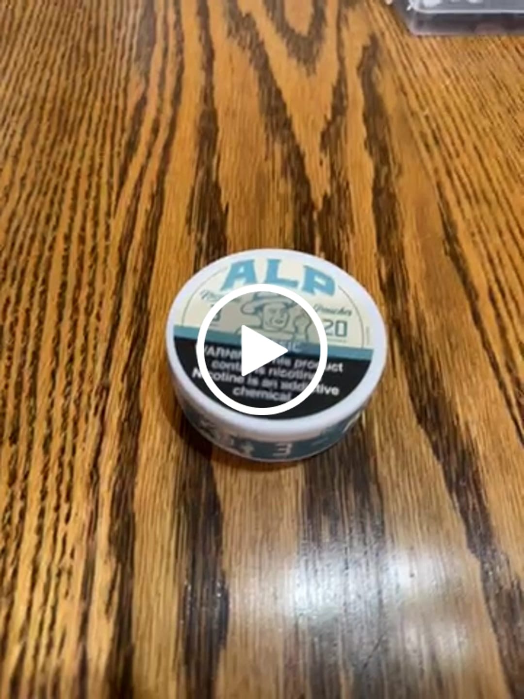 Customer video review of Classic Nicotine Pouches
