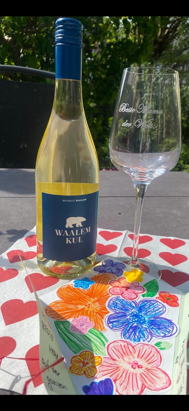 Customer photo review of WAALEM KUL