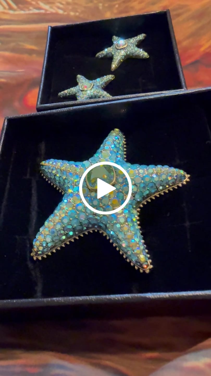 Customer video review of HEIDI DAUS® "Ocean View" Crystal Starfish Pin/Brooch
