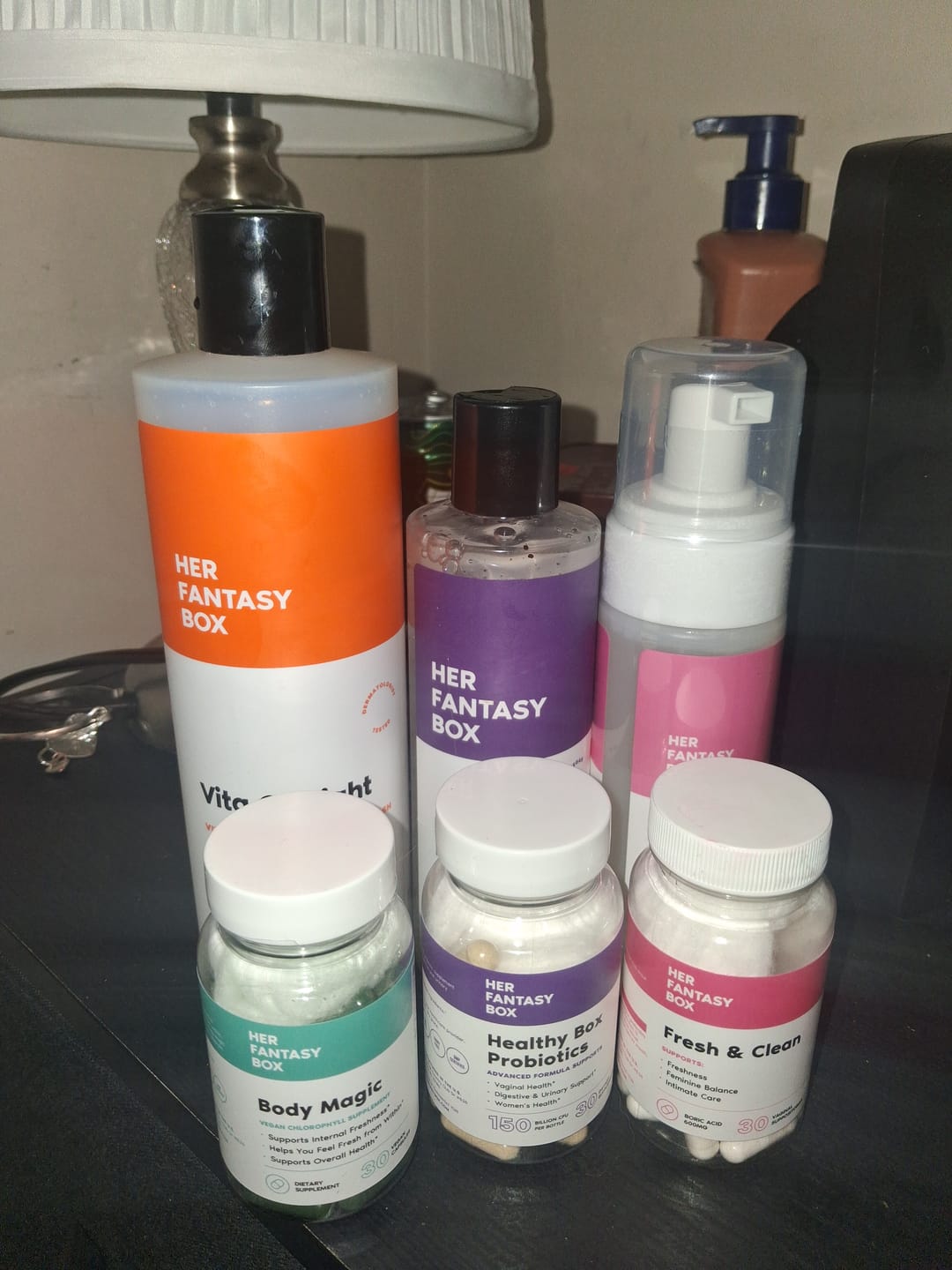 Customer photo review of Body Splash - Skin Smoothing Body Oil  (Pineapple Creme)
