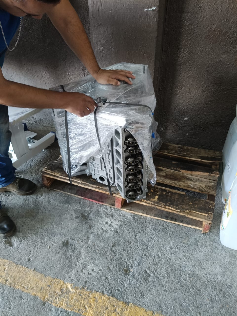 Customer photo review of Motor para Cadillac Escalade 6.2 2014 - 2019