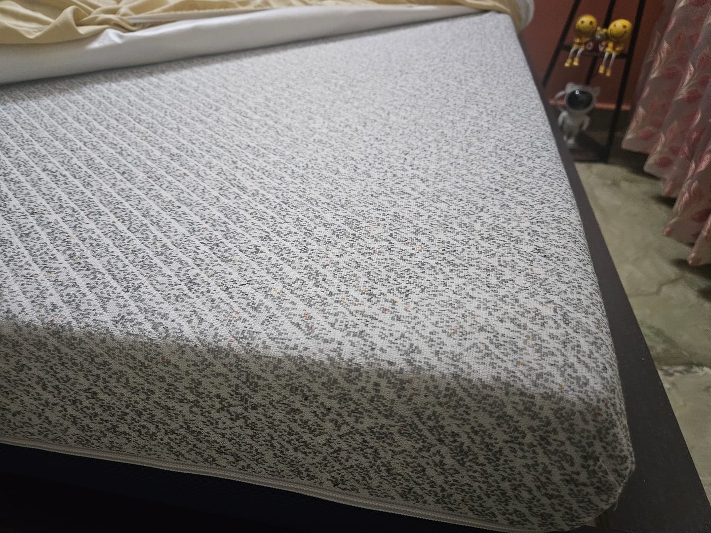 Customer photo review of Flo Aloe Vera Gel Infused Waterproof Mattress Protector