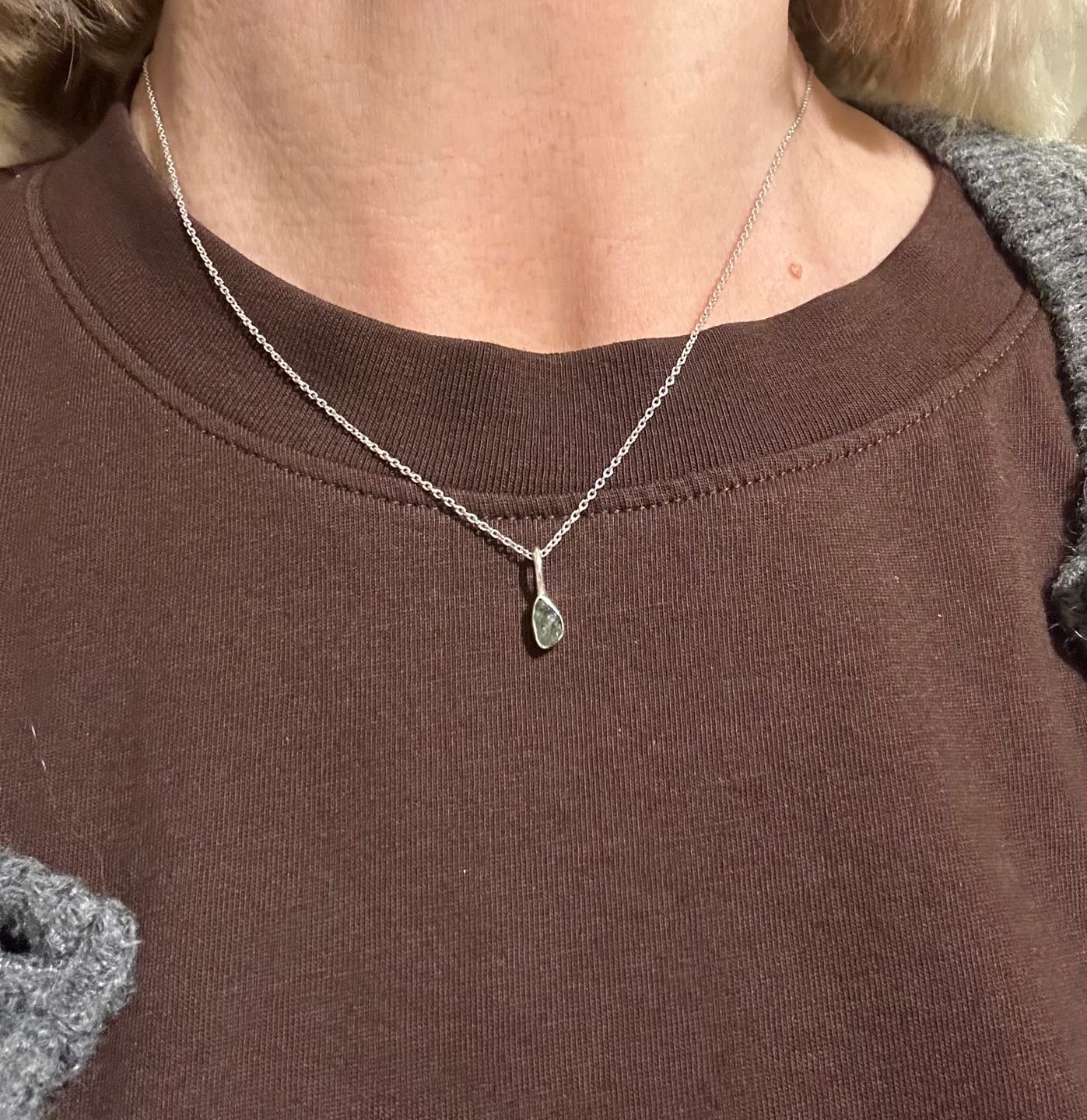 Customer photo review of Moldavite - Mini necklace pendant