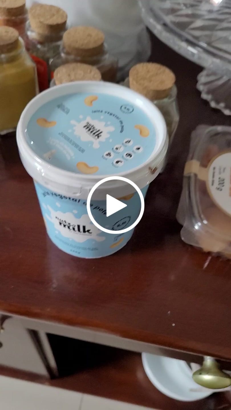 Customer video review of Kit 2 Unidades: Leite Vegetal NutzMilk  13L - Concentrado de Castanha de Caju