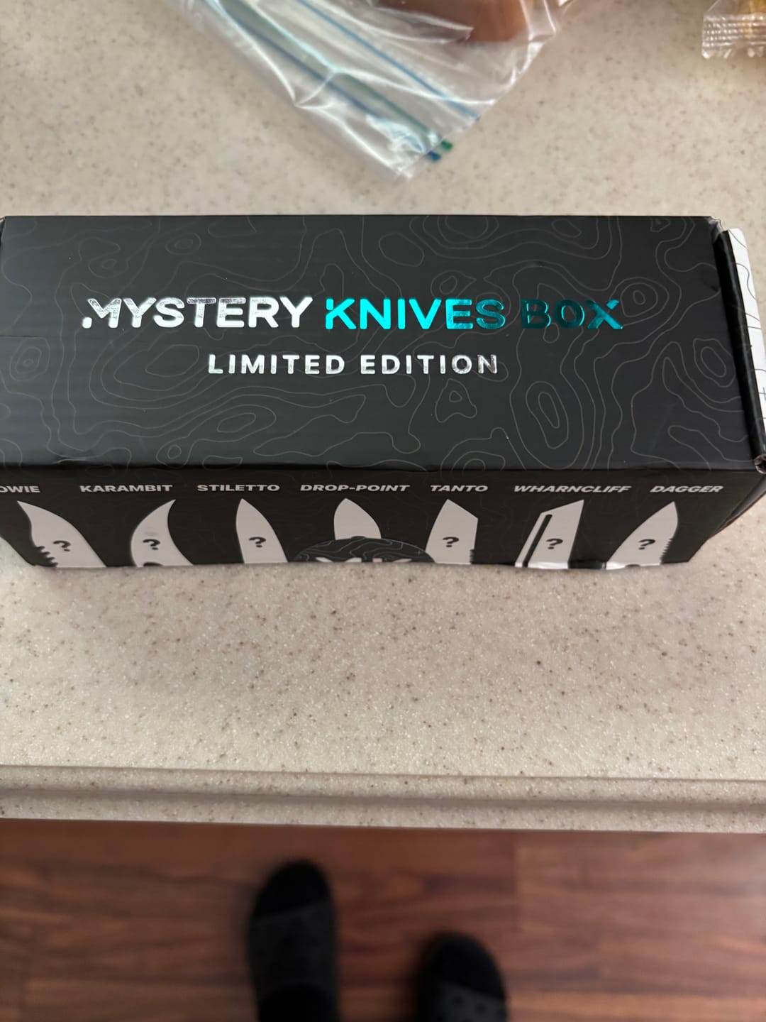 Customer photo review of MYSTERY KNIVES BOX™