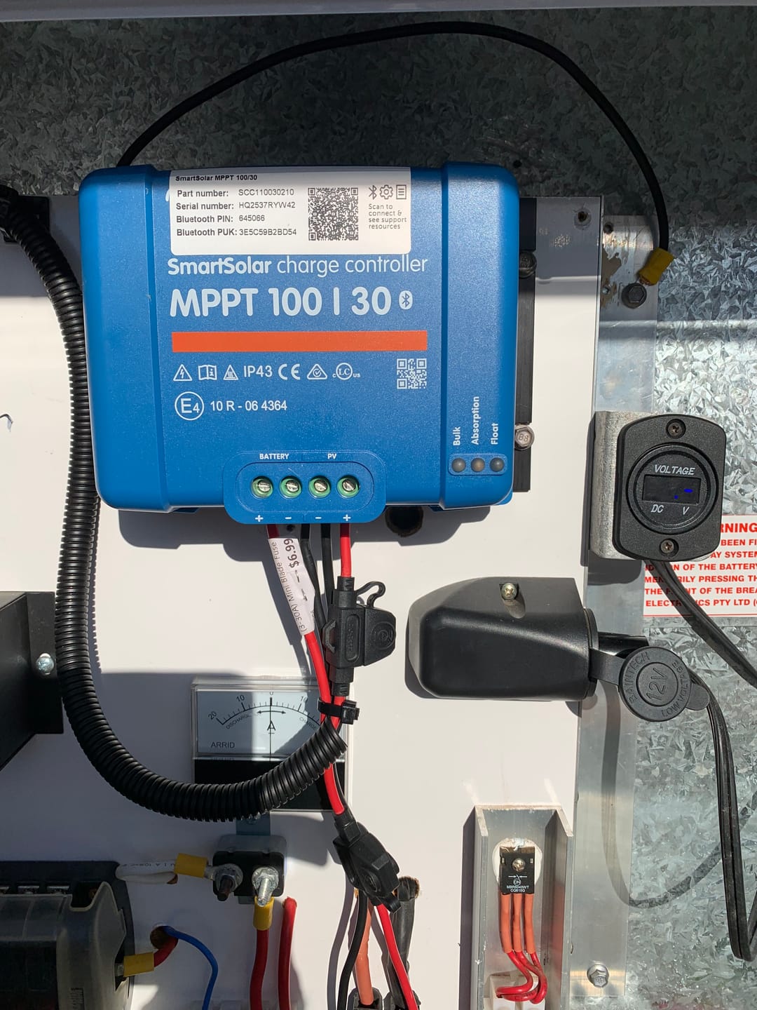 Customer photo review of Victron SmartSolar MPPT (All Models)