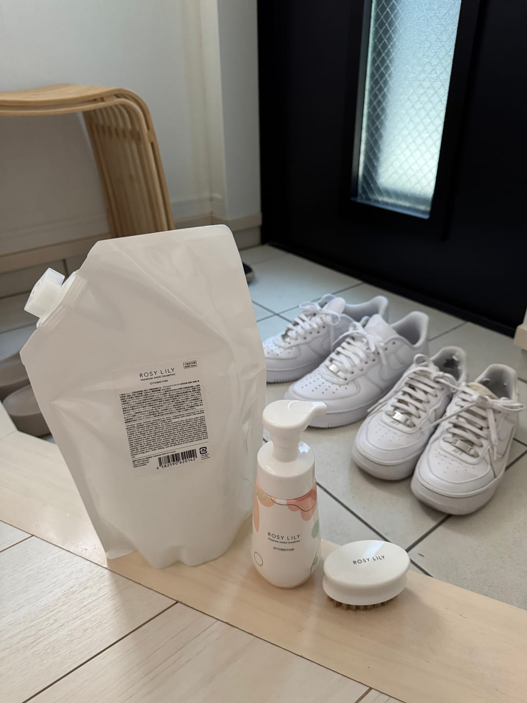 Customer photo review of プレミアムシューズシャンプー 詰め替え用 1L