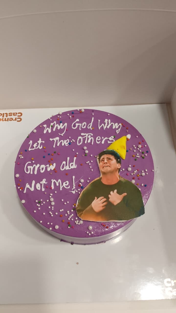Customer photo review of Joey Meme Cake