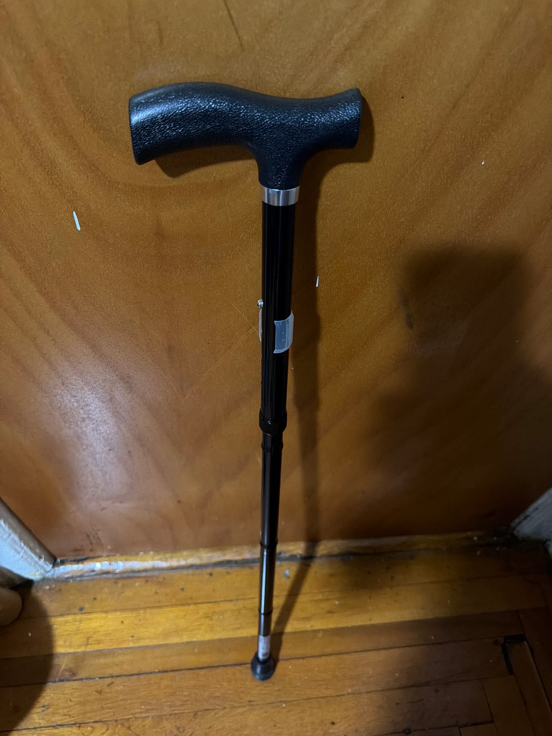 Customer photo review of Heavy Duty Folding Cane Lightweight Adjustable with T Handle