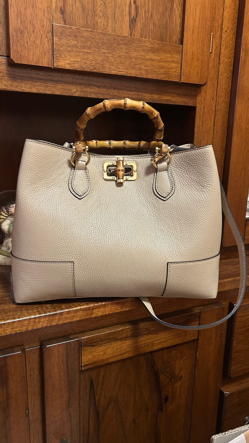 Customer photo review of 80 - PREZZO UNICO BORSE VERA PELLE LIVE